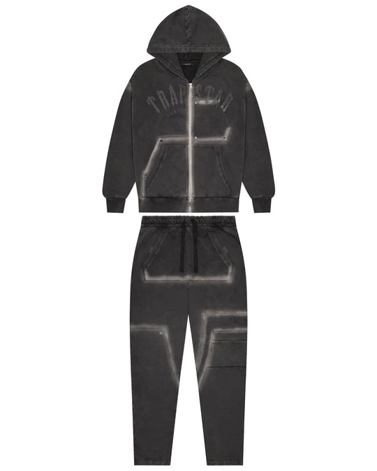 Black Mens Trapstar Irongatw Rivet 2.0 Tracksuits | OTR-079835