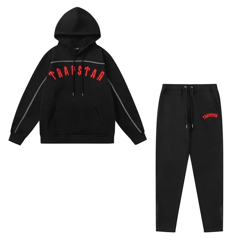 Black Mens Trapstar Red Logo Tracksuits | WKR-264950